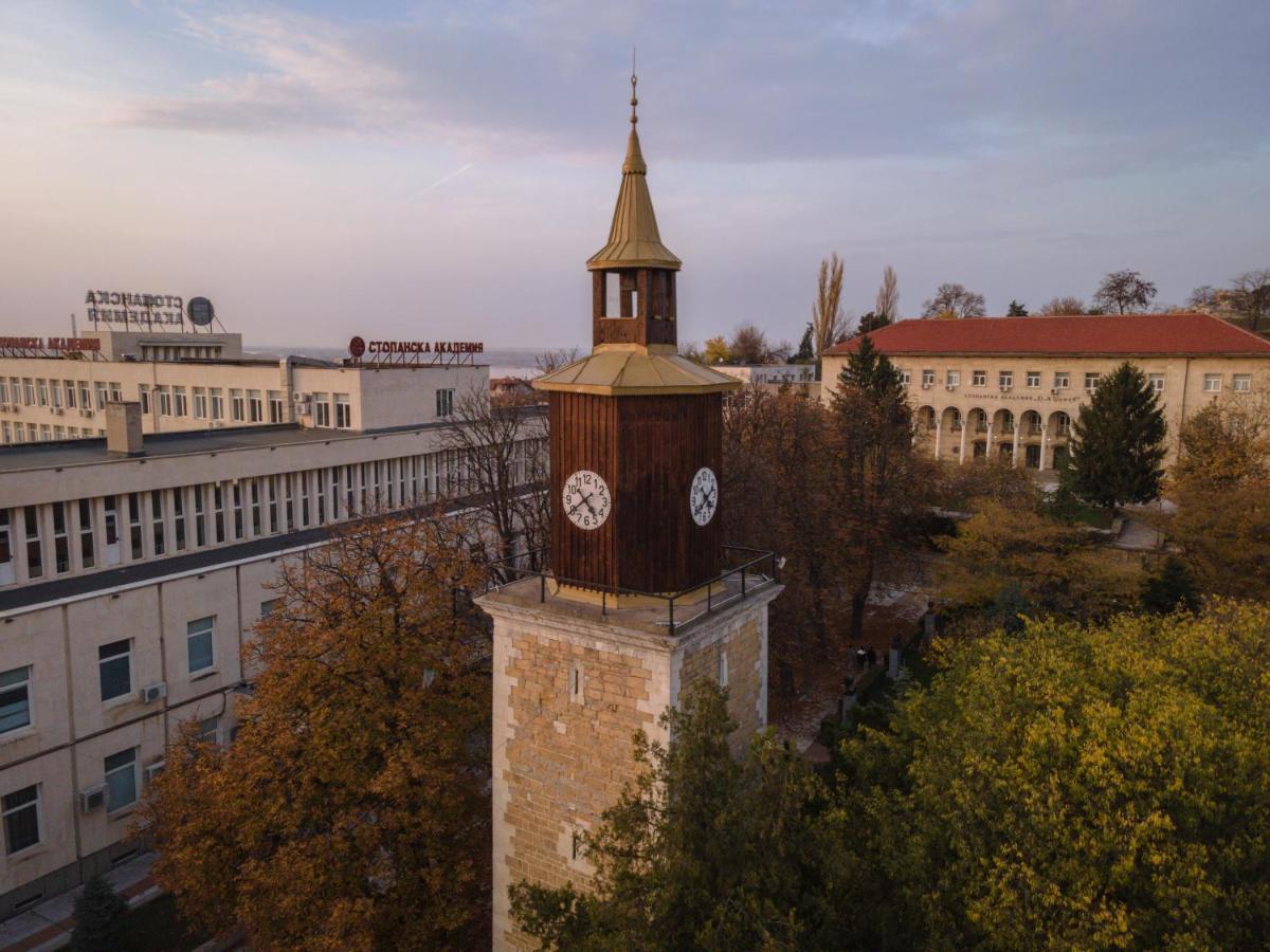 Пансион - Димитър Хадживасилев สวิชทอฟ ภายนอก รูปภาพ